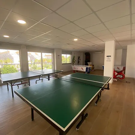 Deluxe Miramar Marina Park Apartment *