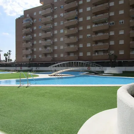 Deluxe Miramar Marina Park Apartment *